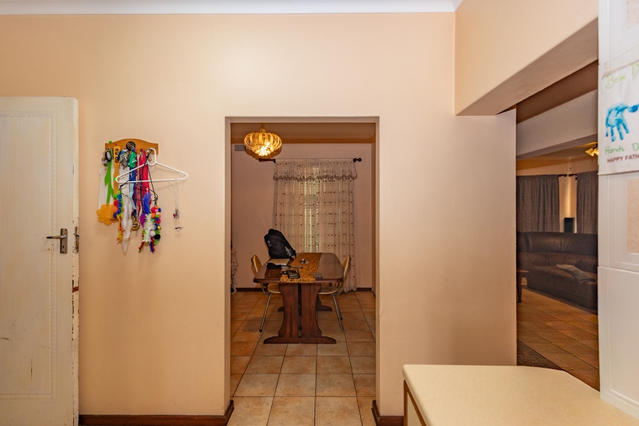 3 Bedroom Property for Sale in Summerville Western Cape